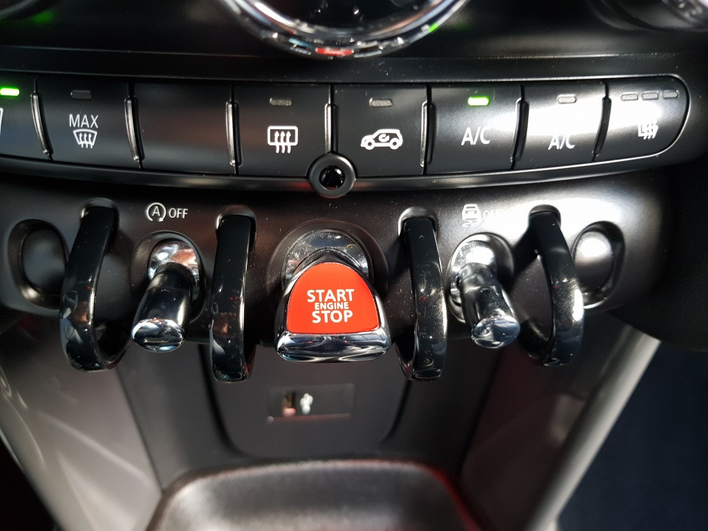 Mini One 1.5 chili / 17"jcw velgen