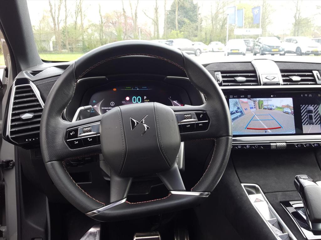 Ds Ds 7 1.6 e-tense 300pk 4x4 aut performance line+