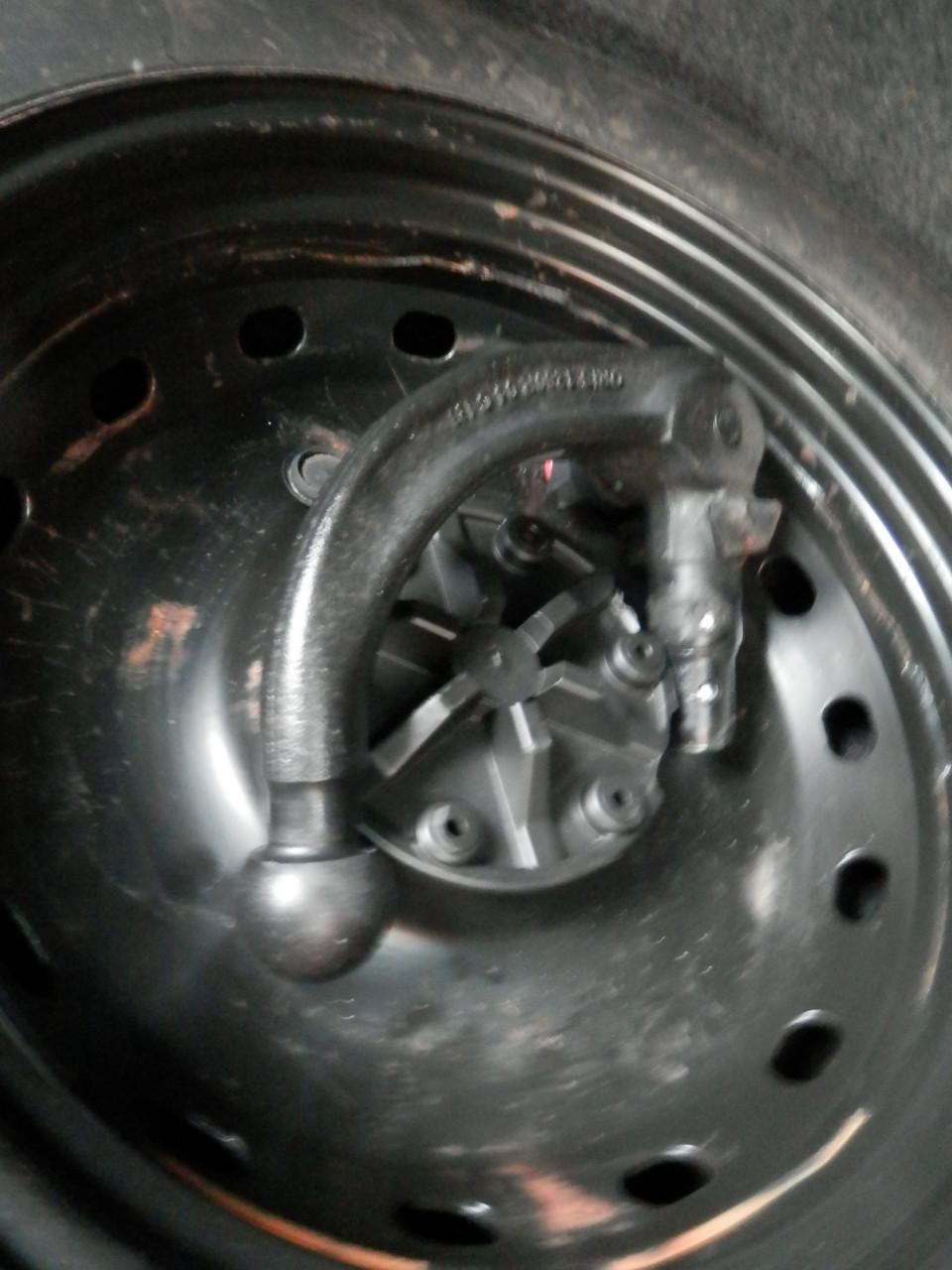 Auto Garant Biedt Aan: Mercedes-Benz 100 B 200 TURBO Automaat