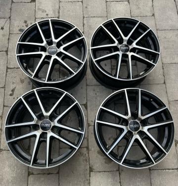Mooie set 17 inch velgen 5 x112