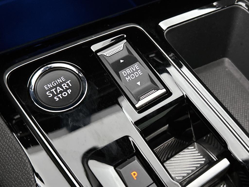 Peugeot 3008 hybrid 145 pk automaat gt | rijklaar | stoelverwarming | panor