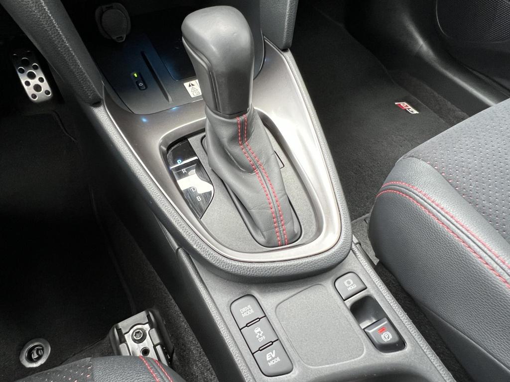 Toyota Yaris Cross 1.5 hybrid gr sport | dealeronderhouden | jbl audio | hu
