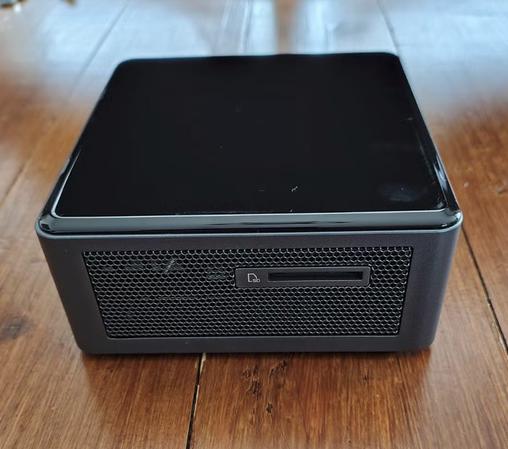 Intel NUC11 i5-1135G7, Nuc10 i3-10110u, Chromebox CXi5 i3-1215u