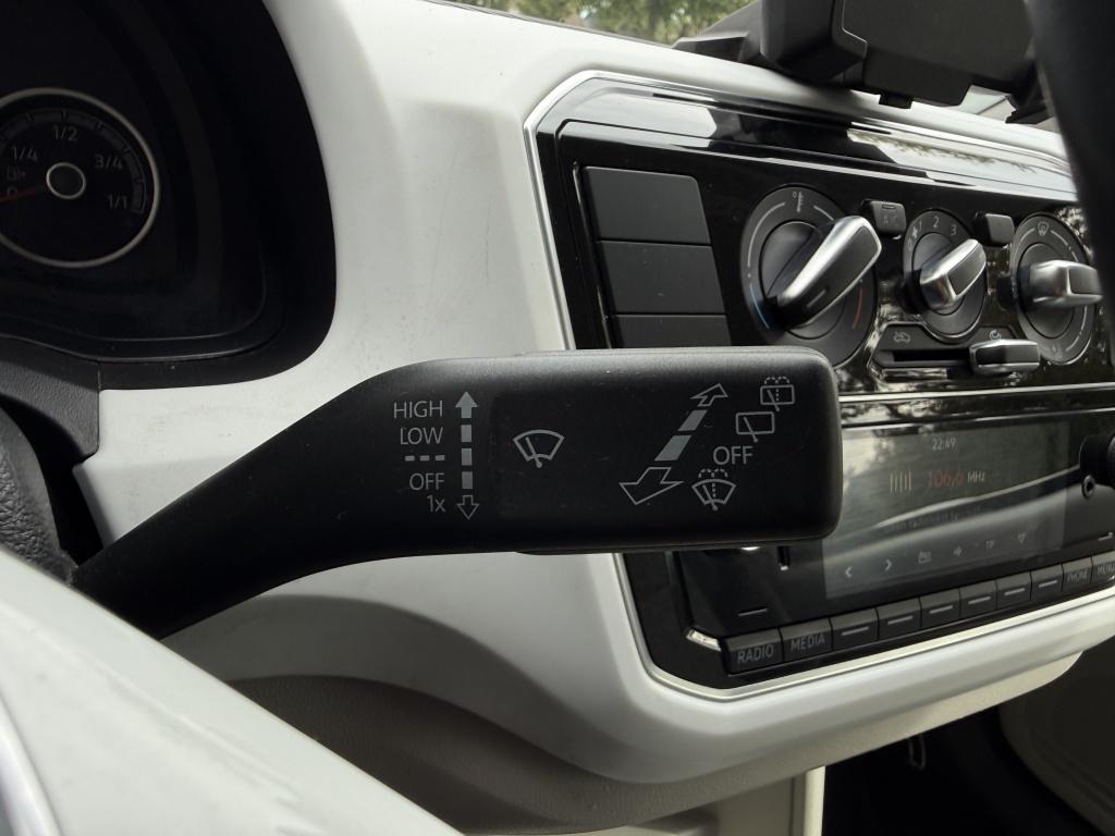 Volkswagen UP! 1.0 beats audio uitvoering