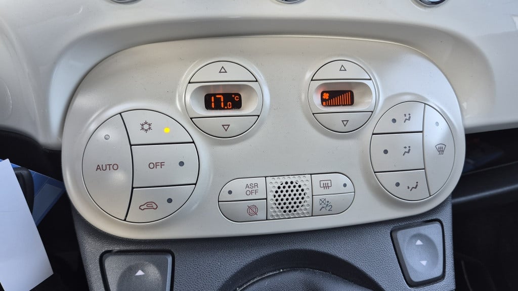 Fiat 500 C 1.2 lounge *cabrio*airco*parkeersensoren*lmv*ecc*