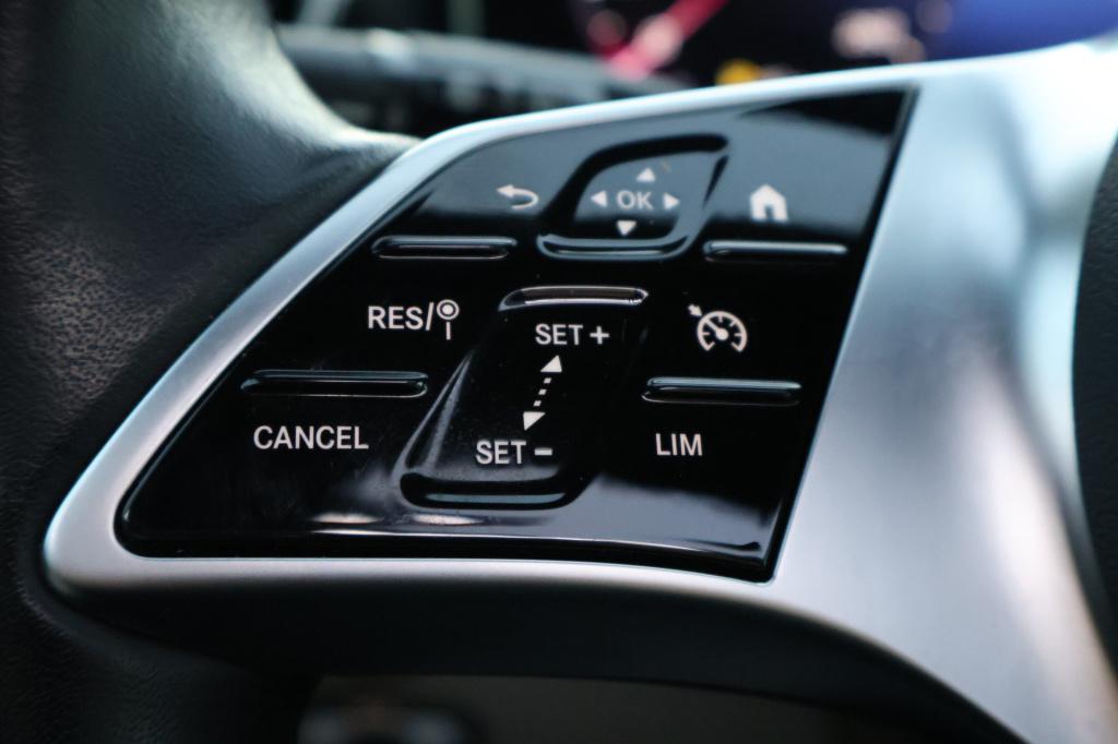 Mercedes-Benz C-Klasse estate 200 avantgarde l panoramadak l beige leder in