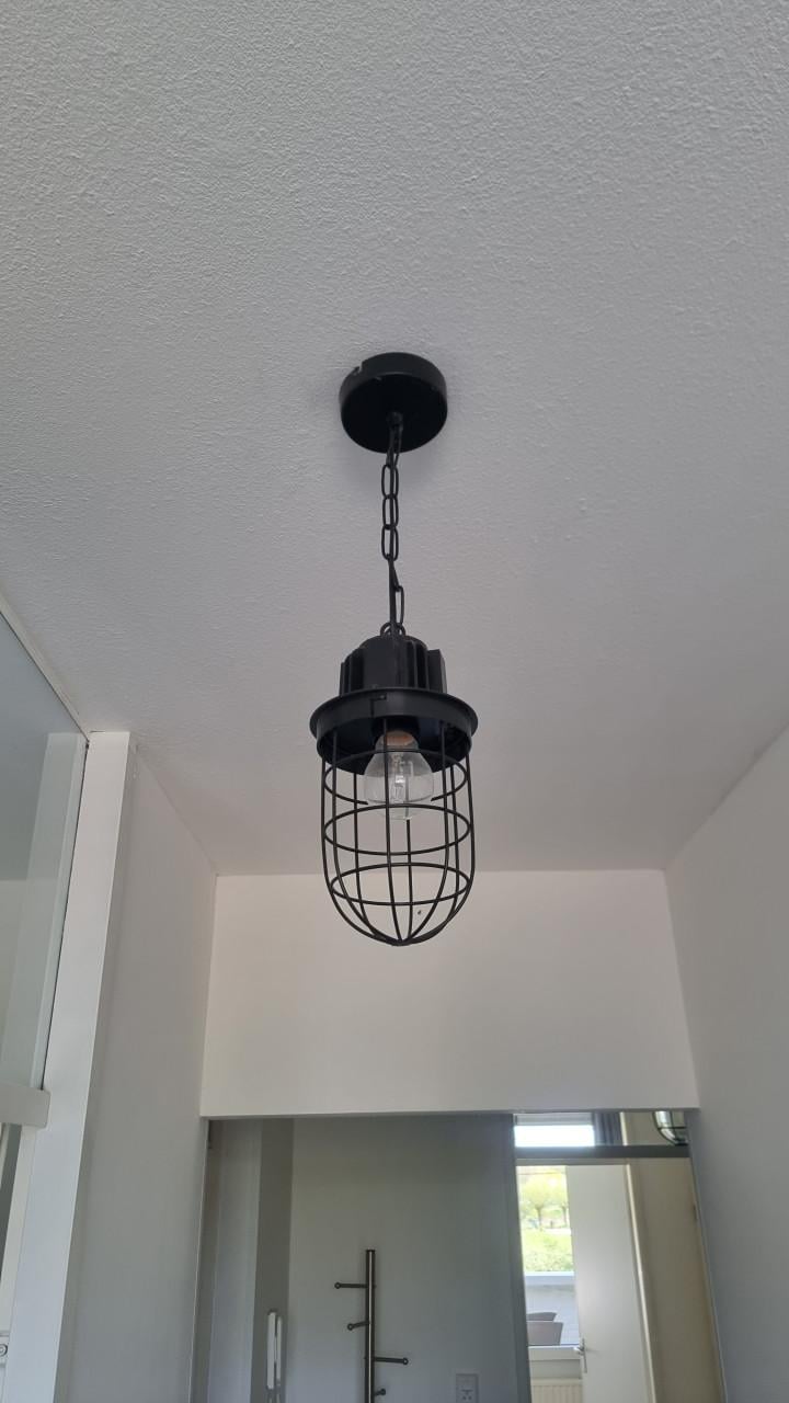 Lamp + complete inboedel te koop