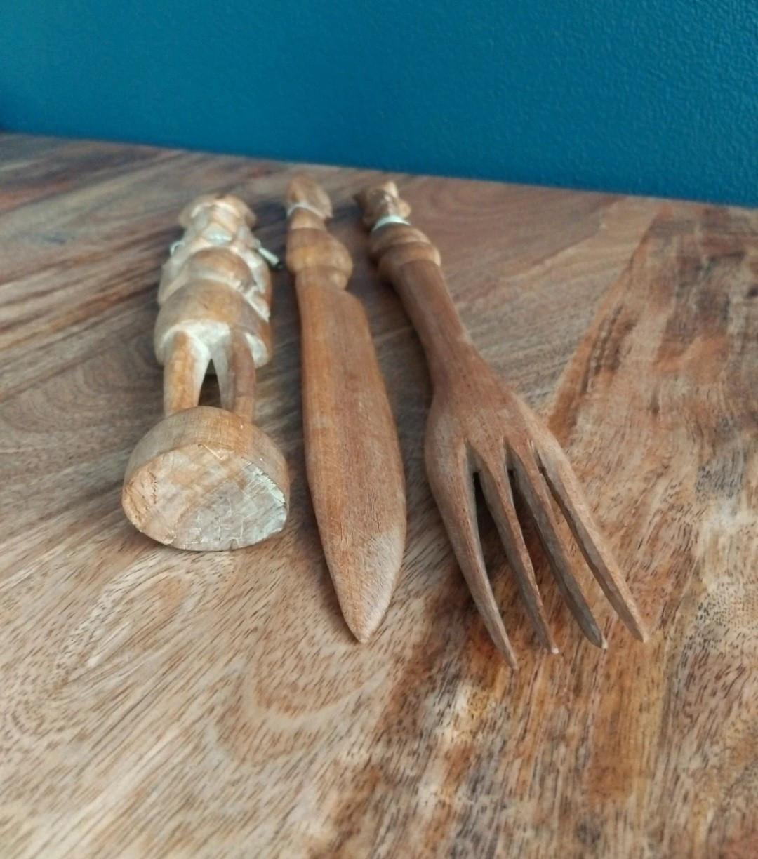 Vintage Afrikaans Houtsnijwerk