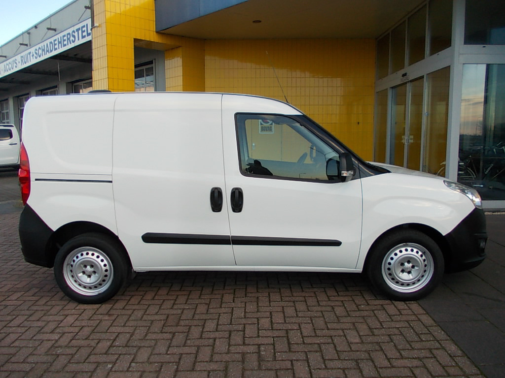 Opel Combo 1.6 cdti 77 kw (105pk) airco, cruise-contr.