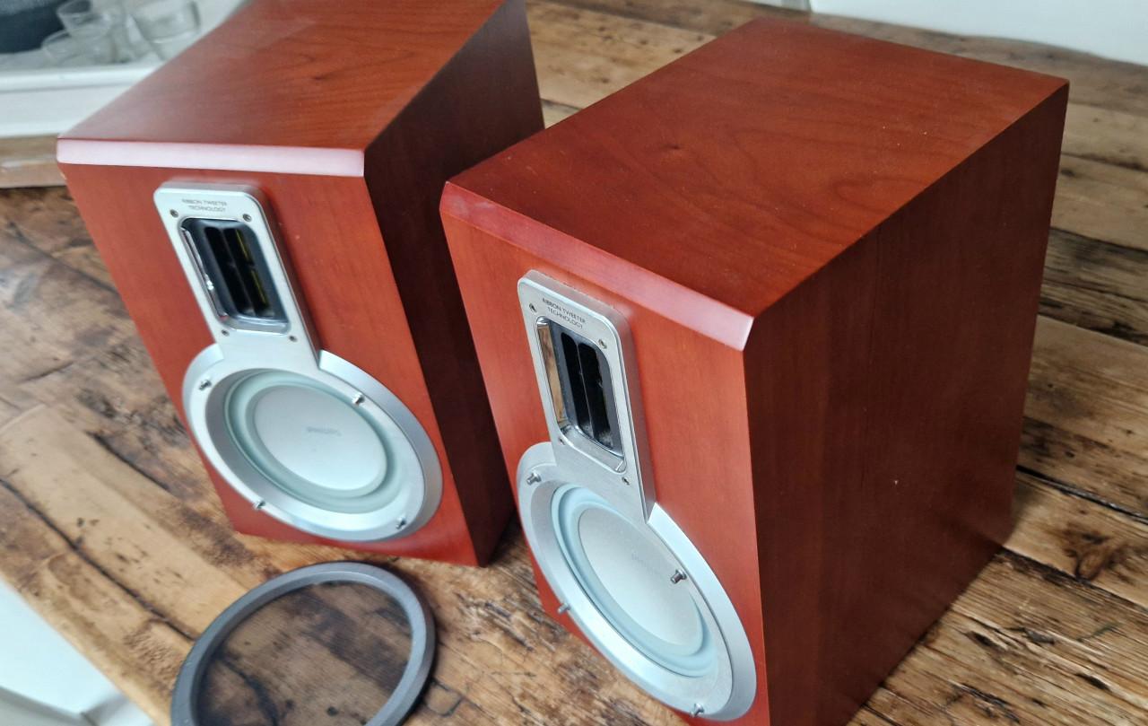 Philips speakers MCD708 met ribbon tweeter