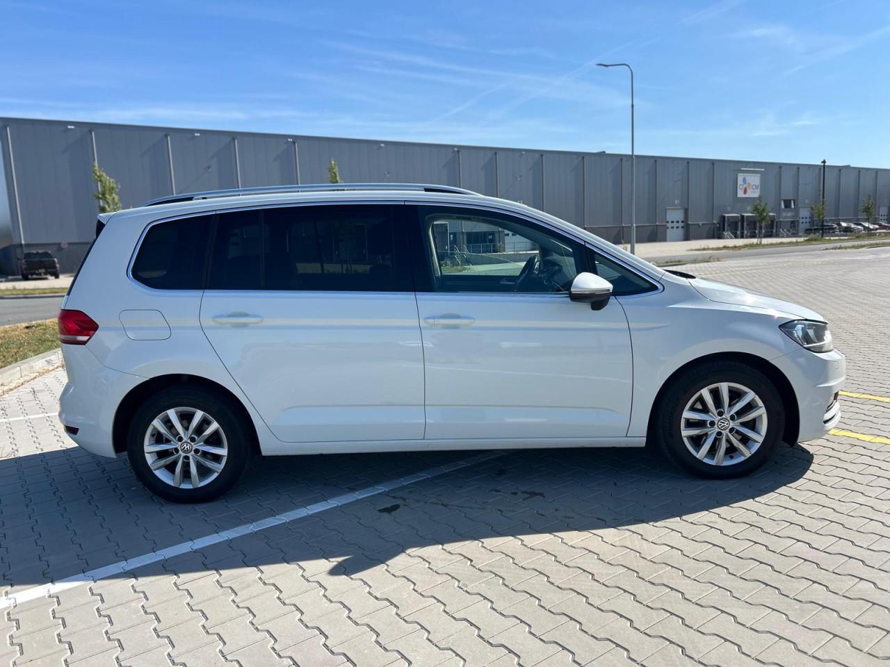 Volkswagen Touran 2.0 TDI SCR Highline 7p|DSG|BTW|TREKH|APK|
