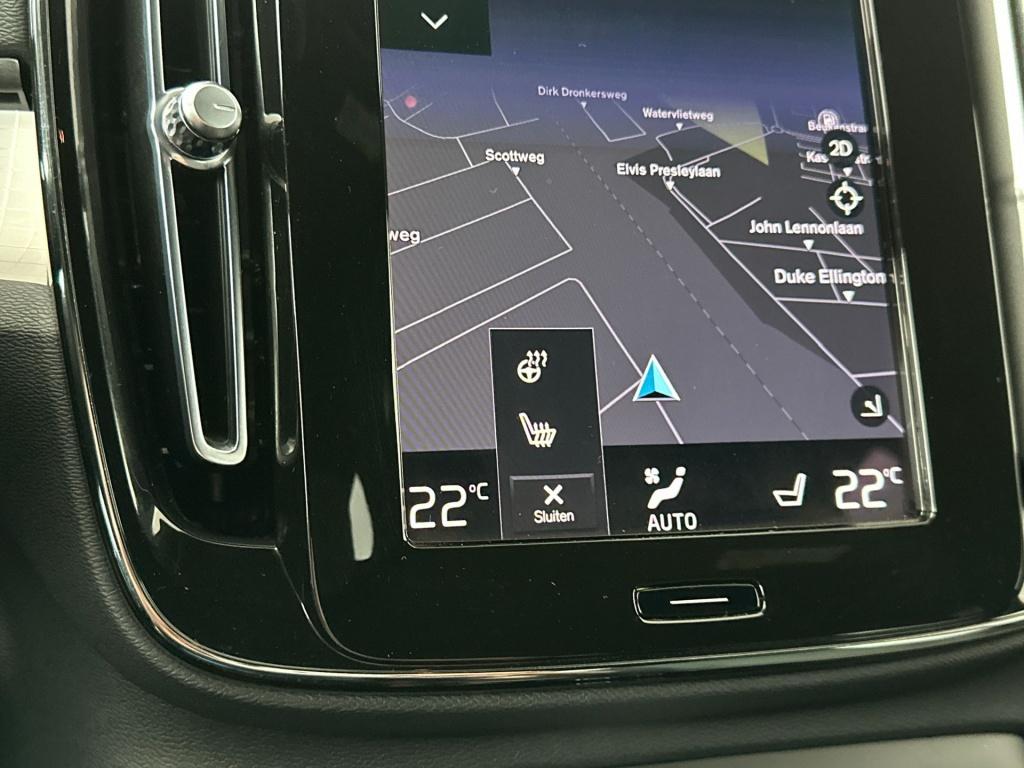 Volvo XC40 t5 262pk recharge plus dark| adap.cruise| camera| keyless| dab+