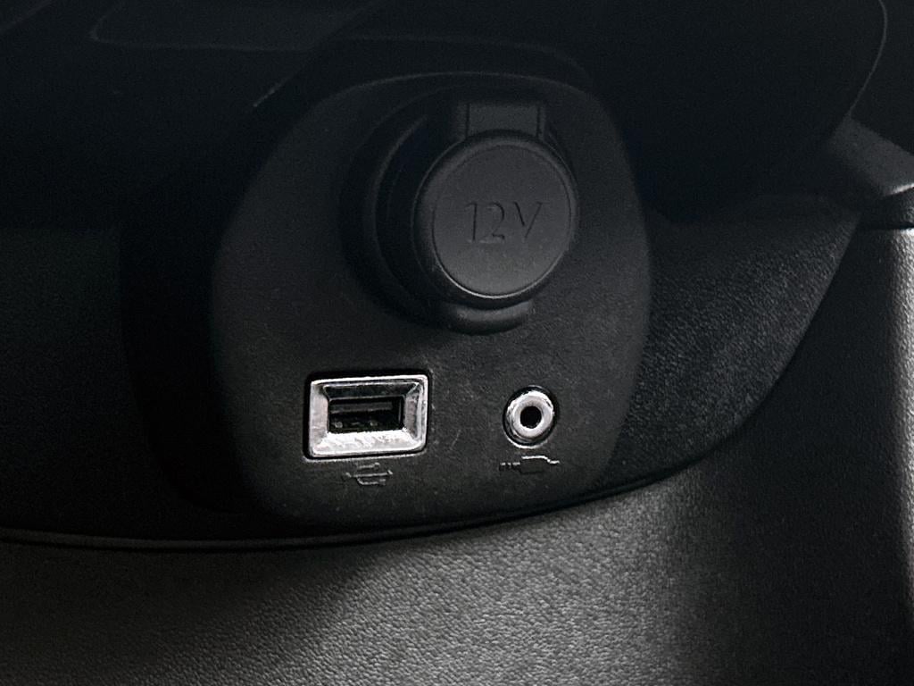 Peugeot 108 72pk roland garros top! | rijklaar | climate control | achterui