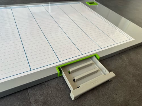 Whiteboard/ planboard met lijnen