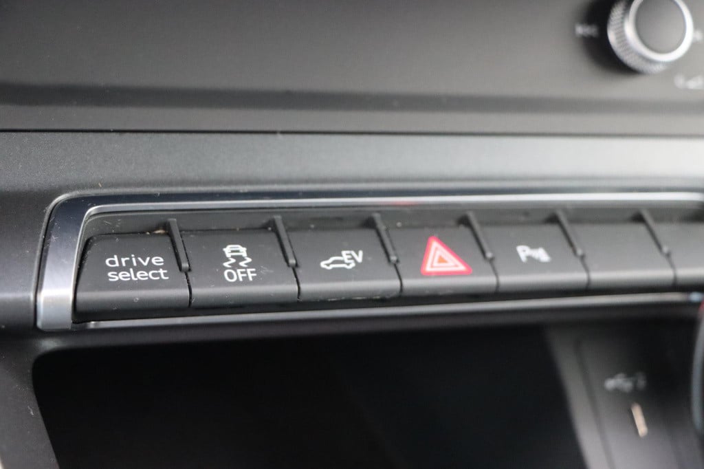 Audi Q3 45 tfsi phev 245pk s tronic s edition