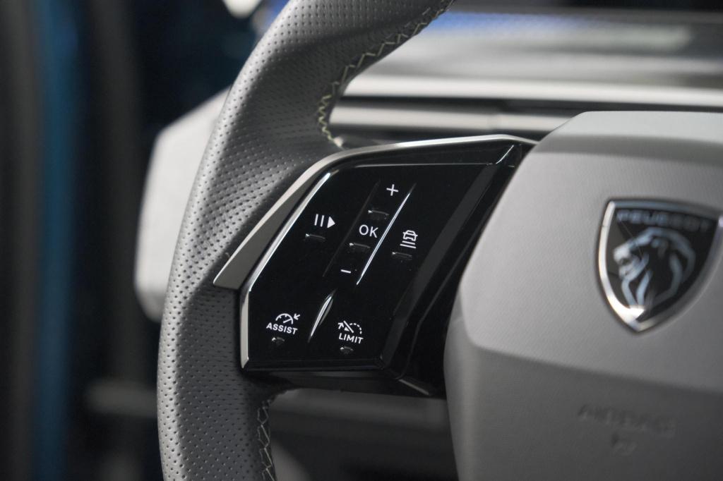 Peugeot 3008 1.2 hybrid 136 gt | elektrische kofferklep | camera | adaptiev