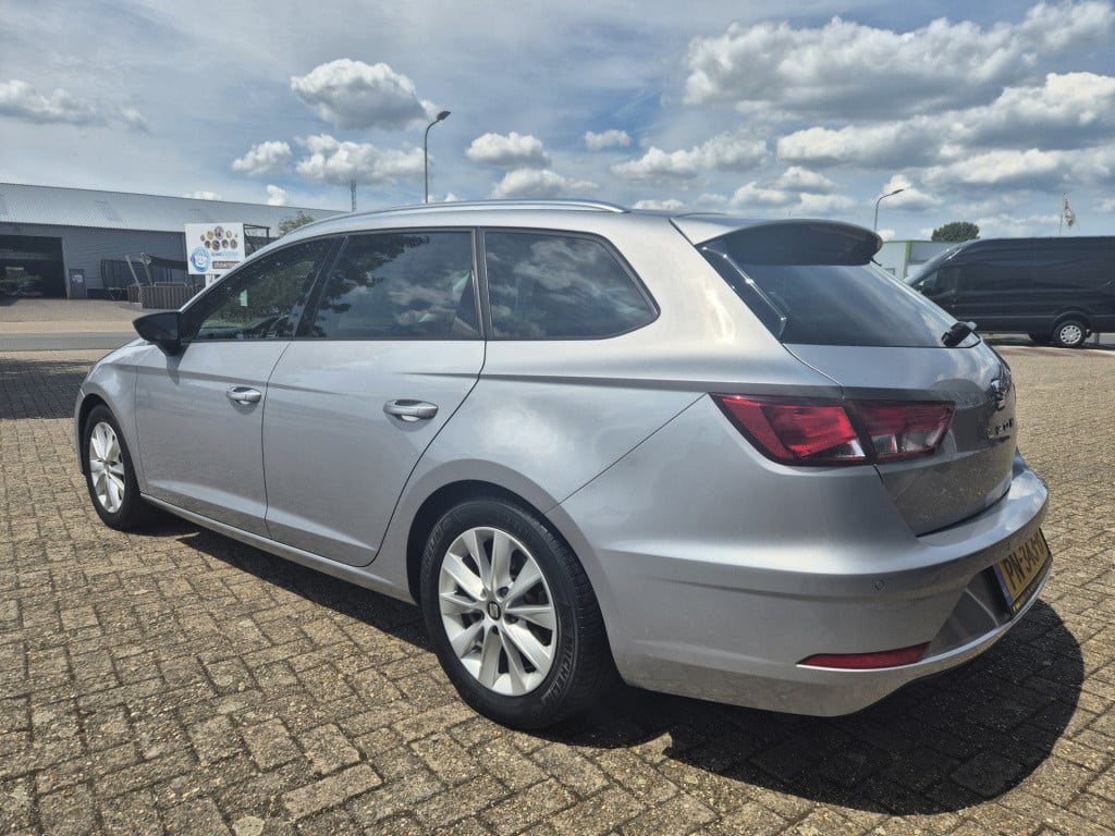 Seat Leon st 1.0 ecotsi style business intense