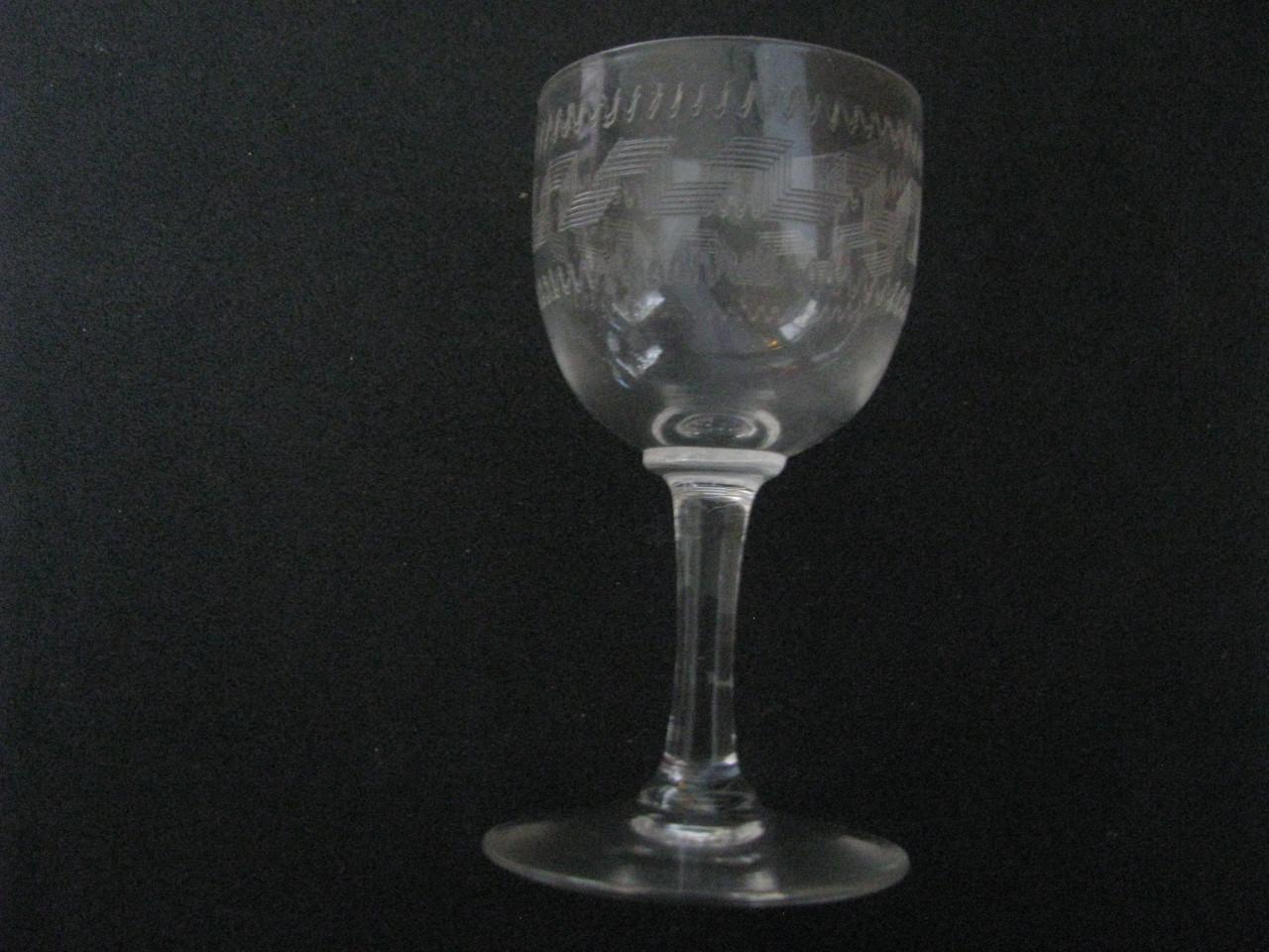 3 Oude borrelglaasjes.