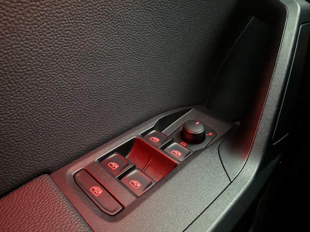 Seat Arona 1.0 tsi fr // led // beats audio // ambiance verlichting //