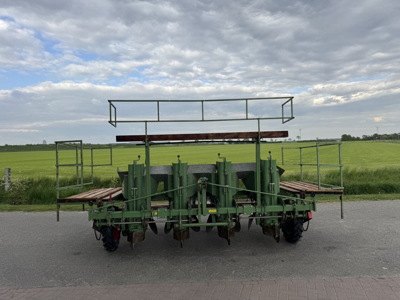 Hassia plantmachine