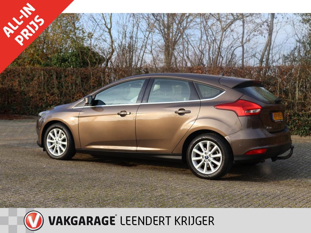 Ford Focus 1.0 titanium rijklaarprijs|bovaggarantie|trekhaak