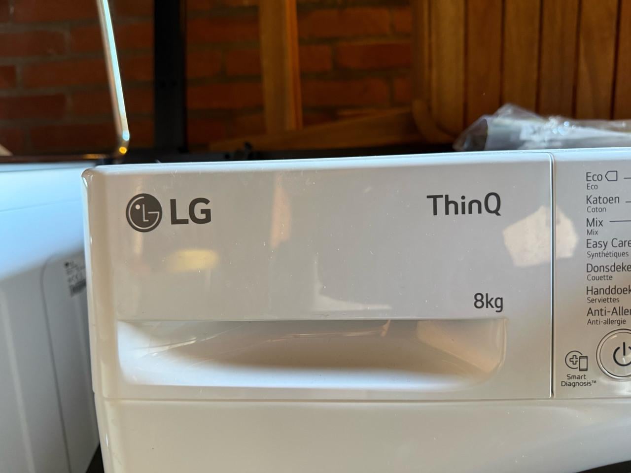 LG warmtepompdroger 8 kg (ThinQ)
