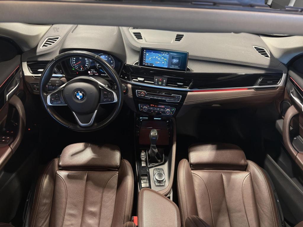 BMW X1 xdrive25e high executive x-line panorama | leder | sportstoelen | le