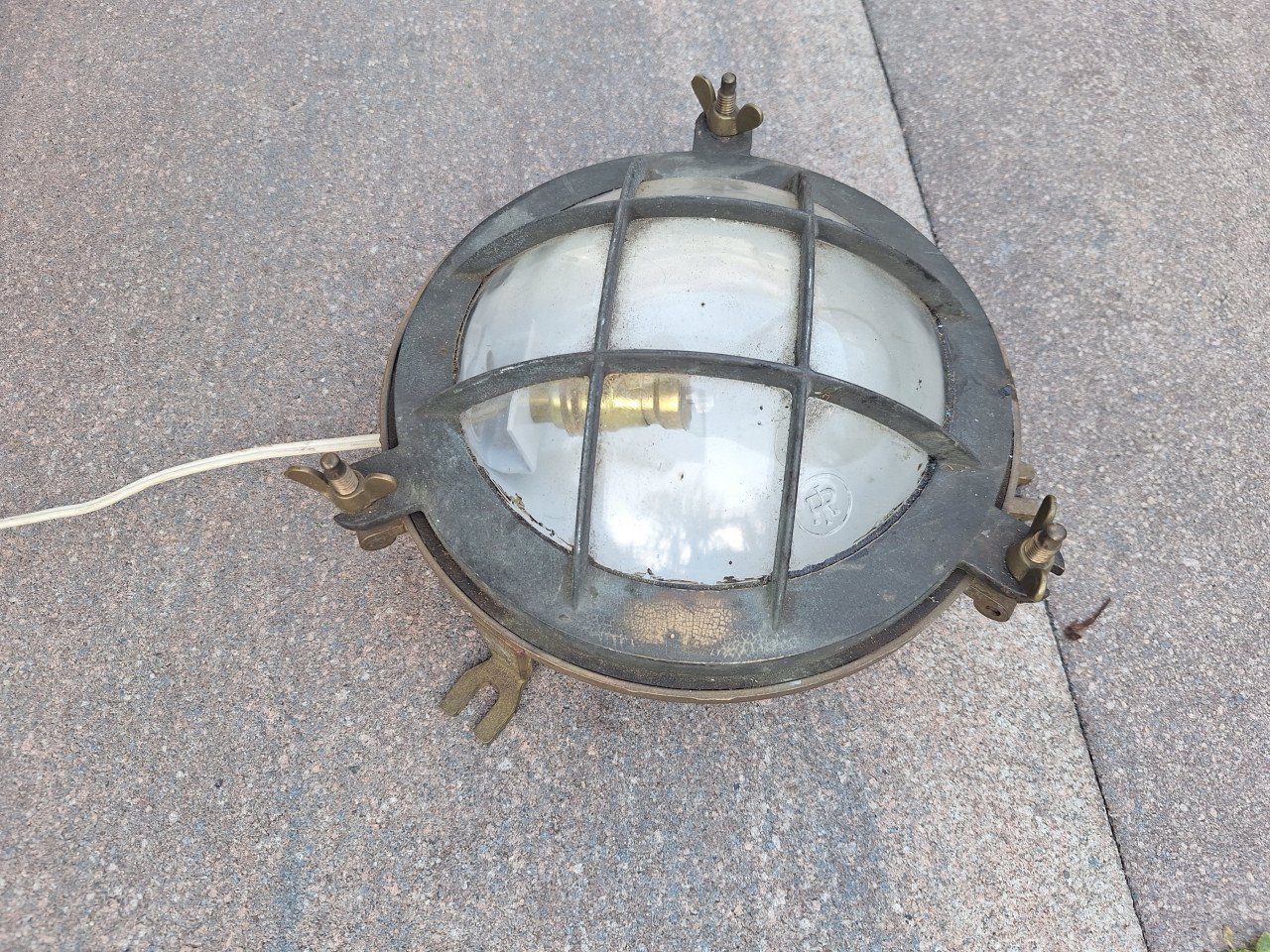 Bullseye scheepslamp
