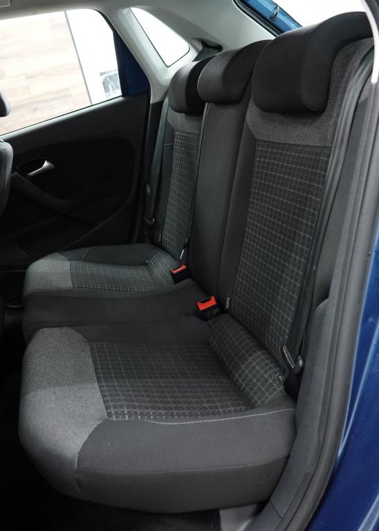 Volkswagen Polo 1.2 tsi highline | cruise | camera | bluetooth |