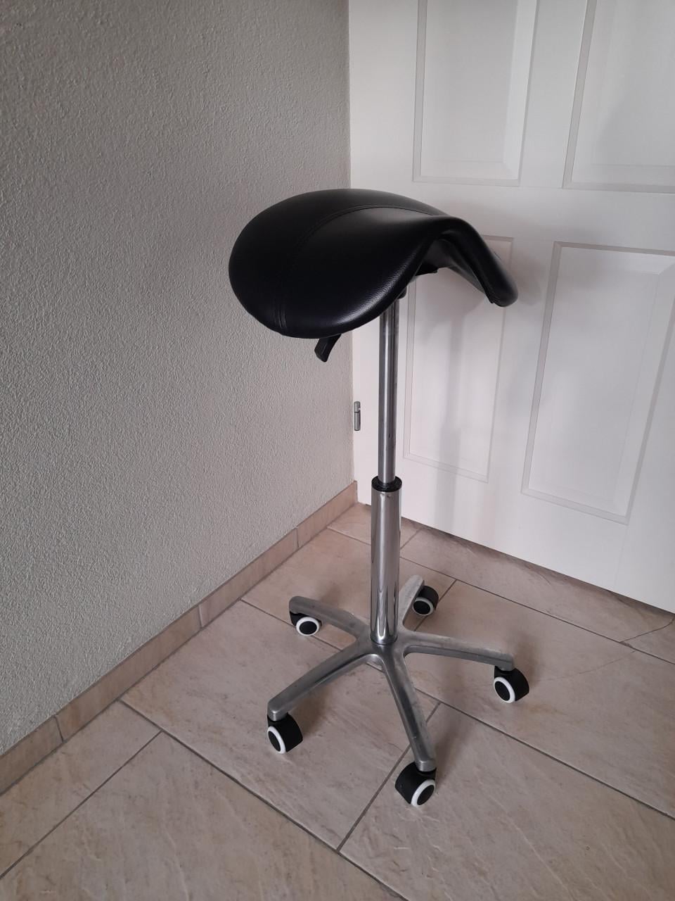 Zadelkruk (in goede staat ) hoogte verstelbaar!