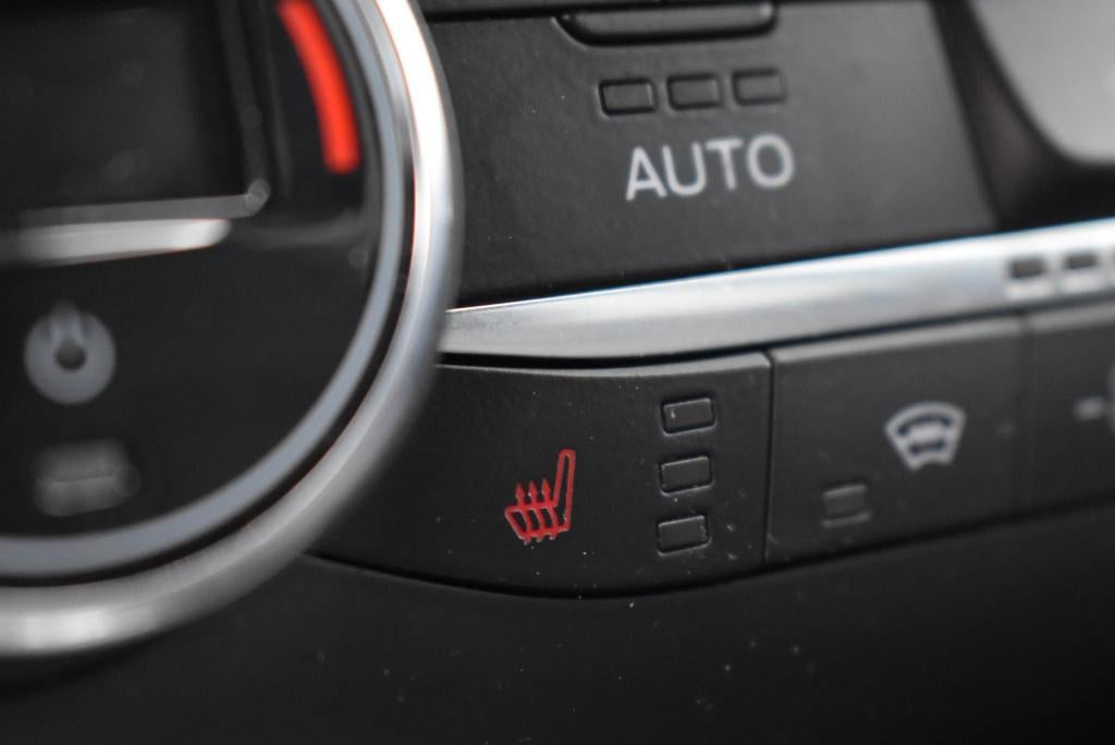 Ford Kuga 2.5 phev st-line | elektrisch wegklapbare trekhaak | climate cont