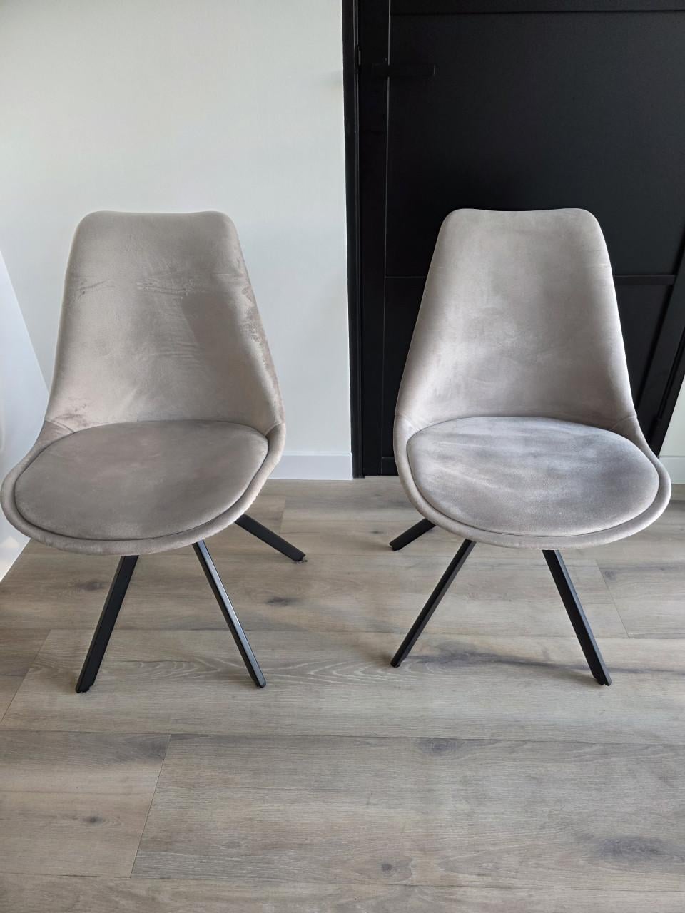 Eettafelstoelen 2x velvet champagne