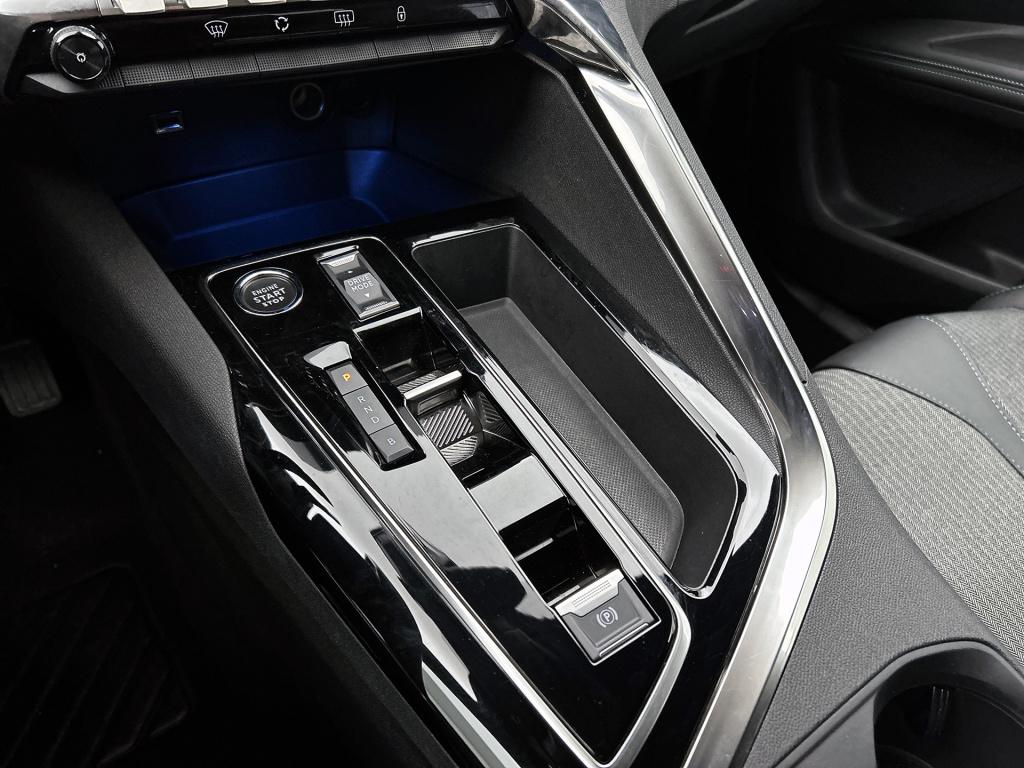 Peugeot 3008 1.6 hybrid 225 allure pack | rijklaar | camera achter |