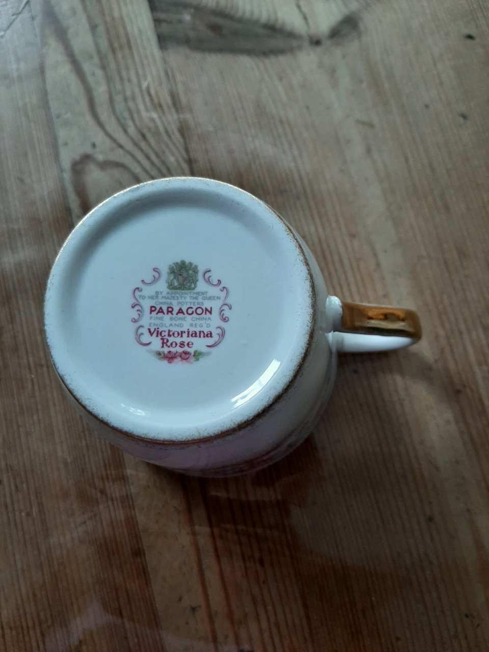 PARAGON  VICTORIANA ROSE - GROTE MOK  - ENGELS PORSELEIN