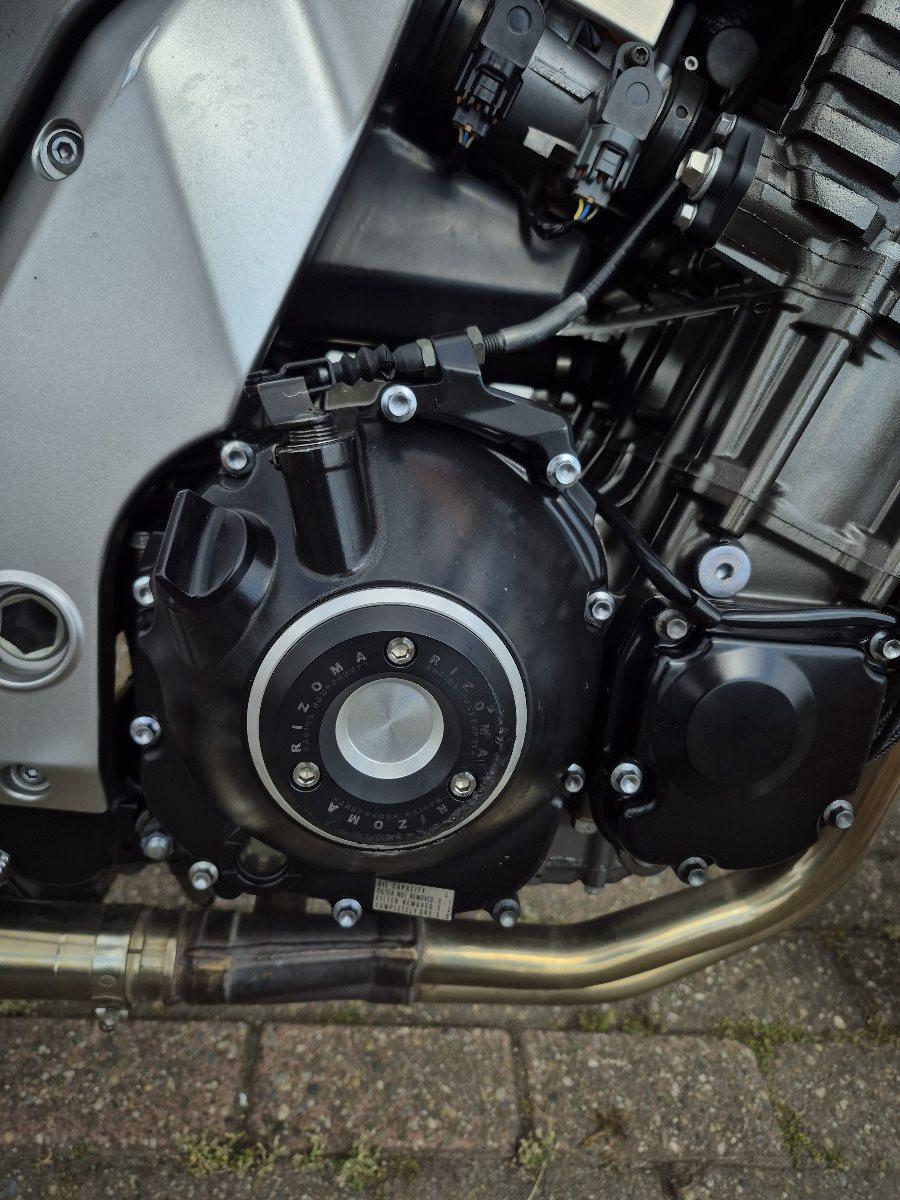 Kawasaki Z1000 akrapovic, mooie naked bike