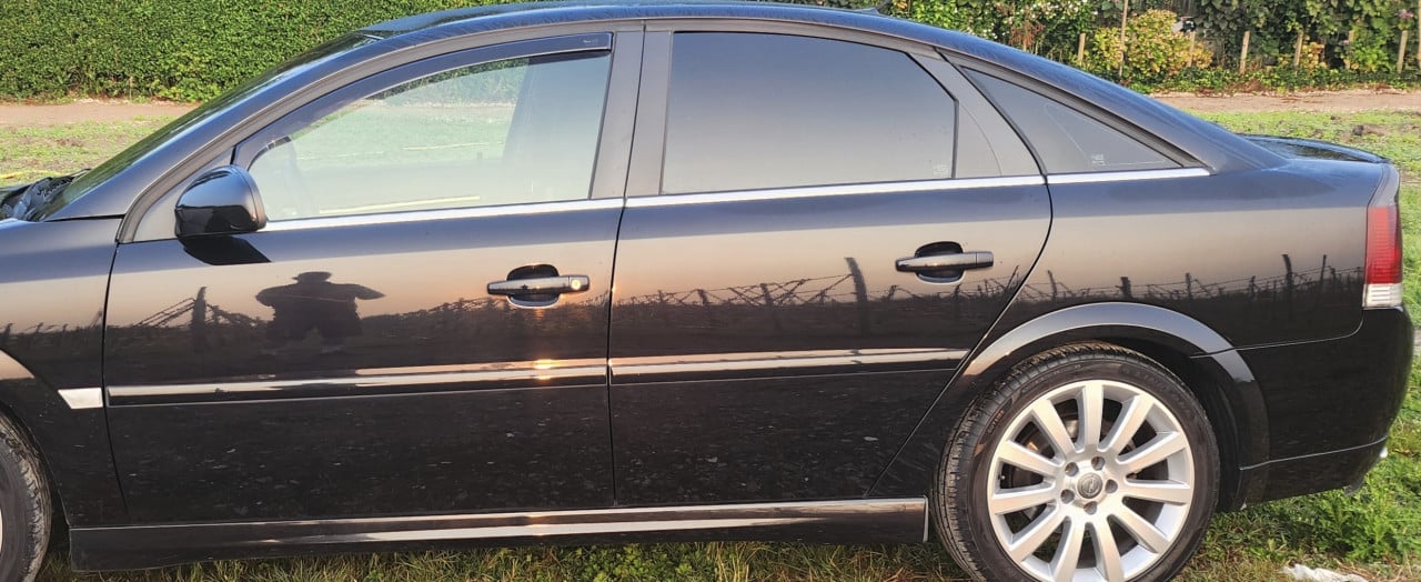 Opel vectra 1.8 2006 240416km veel extra's