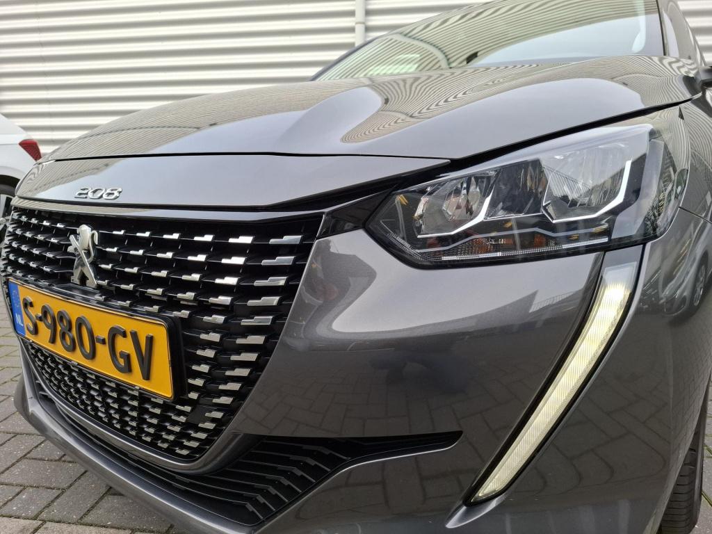 Peugeot 208 1.2 100 allure pano/clima/nav/cam