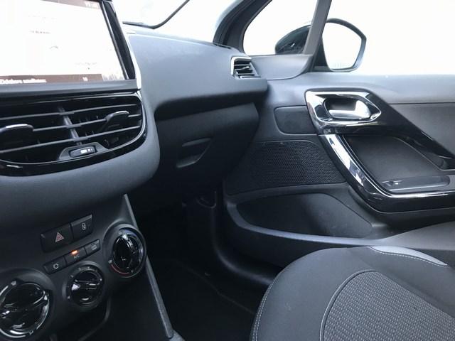 Peugeot 208 1.2 automaat navi | pdc | cruise | airco | trekhaak | dab etc.