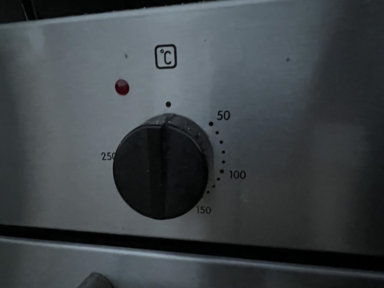 Inbouw oven met Grill van Ikea.60x60 cm.