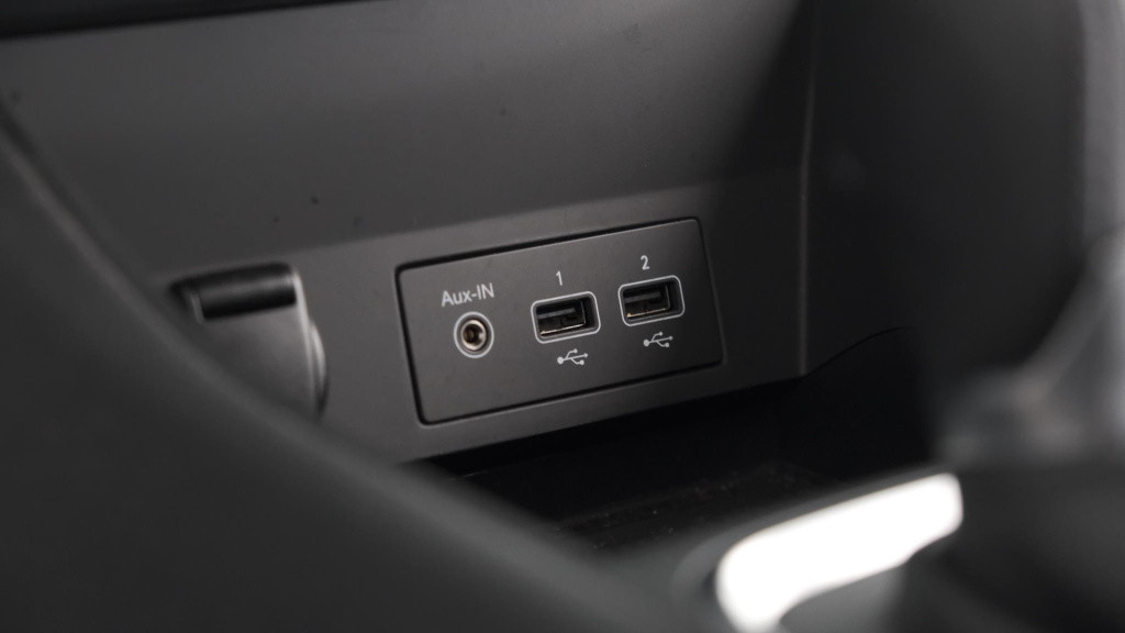 Renault Captur tce 140 edc intens | camera | apple carplay | navigatie | pa