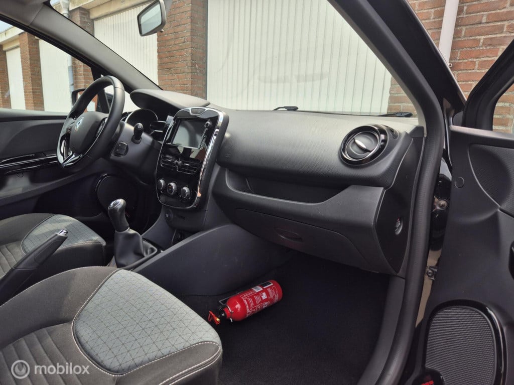 Renault Clio 0.9 tce dynamique / airco / cruisecontrol / dealeronderhouden 