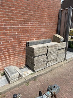 GRATIS 45 x 50x50 TEGELS TORENTRANS TE MIDDELBURG