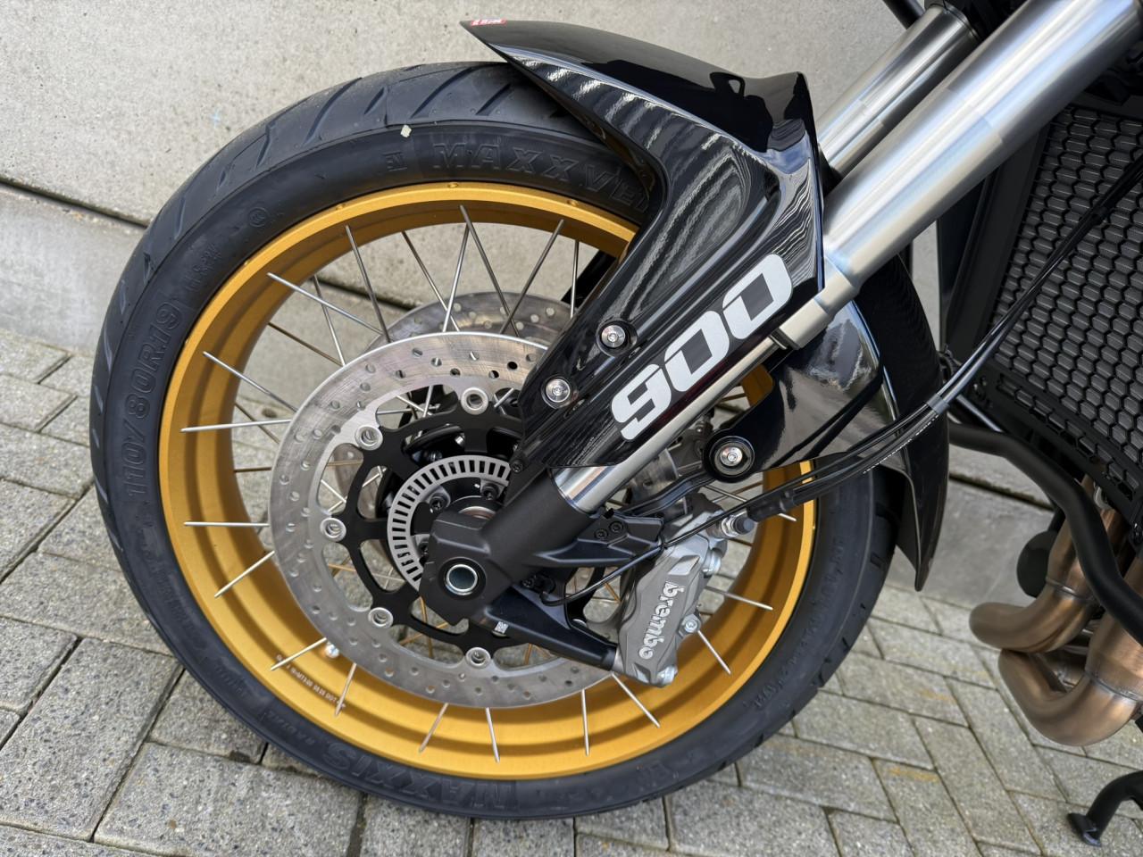 QJMotor SRT 900 SX Touring | Zeer compleet | Op voorraad