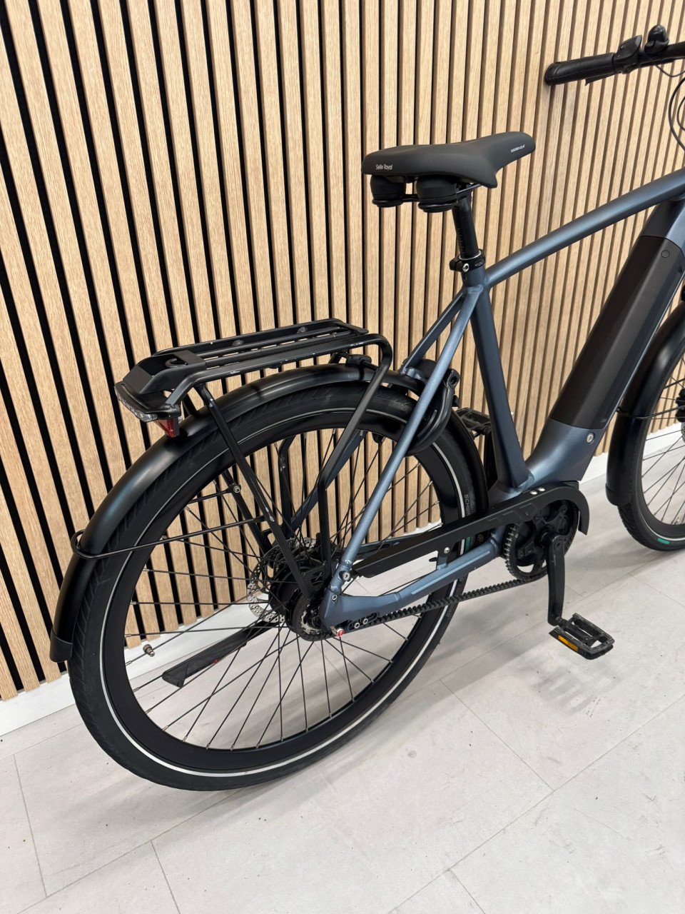 Gazelle Ultimate C8+ Bosch Active Line Plus 57CM 500Wh Belt