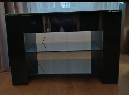 Zwart hoogglans audio / tv meubel