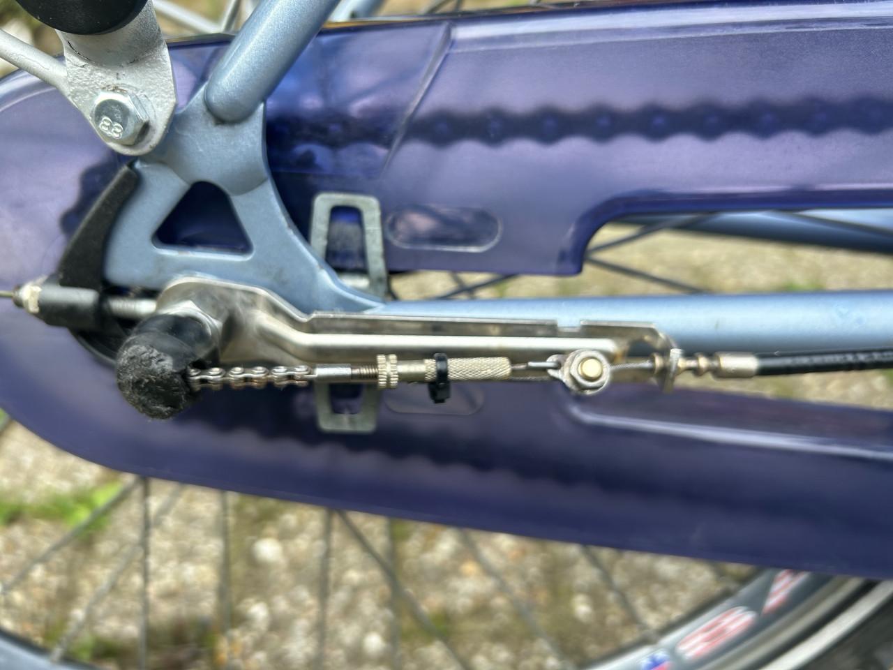 Meisjes fiets Gazelle Cheetah  3 versn velgrem achter rem. In orde gemaakt.