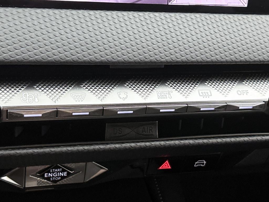 Ds Ds 4 e-tense rivoli | leer | trekhaak afneembaar | elektrische achterkle