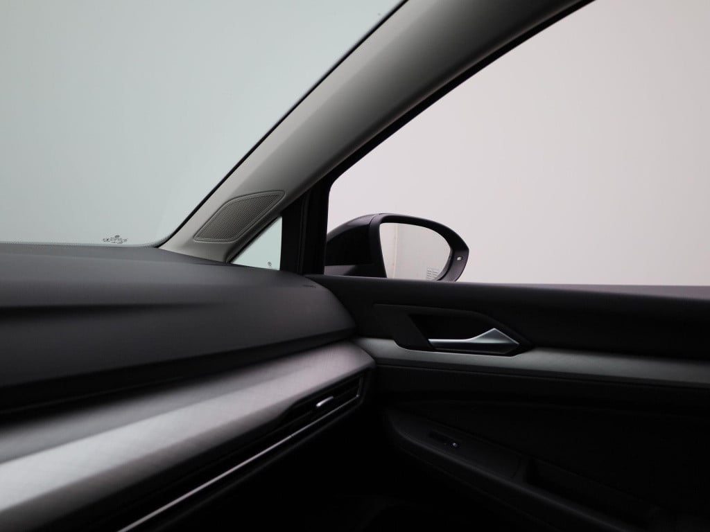 Volkswagen Golf variant 1.0 tsi life | navigatie | apple carplay / android 