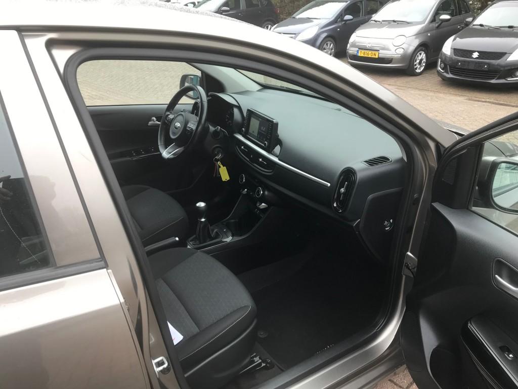 Kia Picanto 1,0 vvt first edition