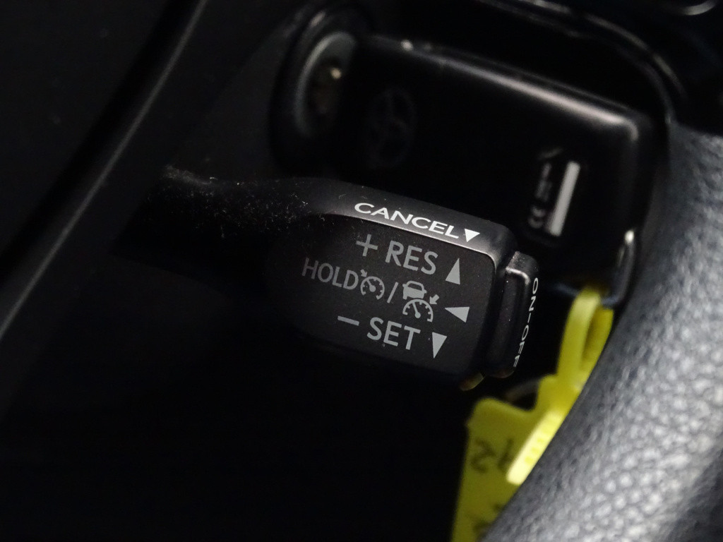 Toyota C-hr 1.2 comfort | cruise | lane assist